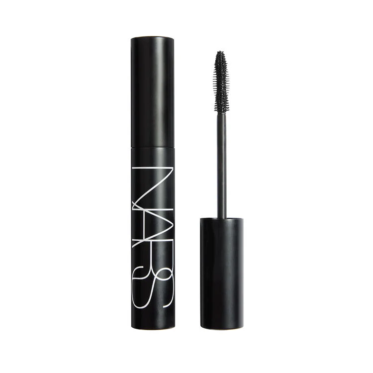Mascara noir NARS avec tube et brosse ouverts